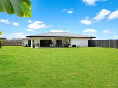 12 Maggie Close, Gordonvale