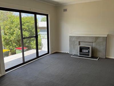 3 Hooley Street, Parkes