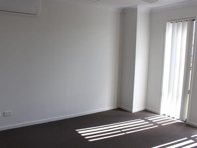 1 / 57 Bradnam Way, Urangan