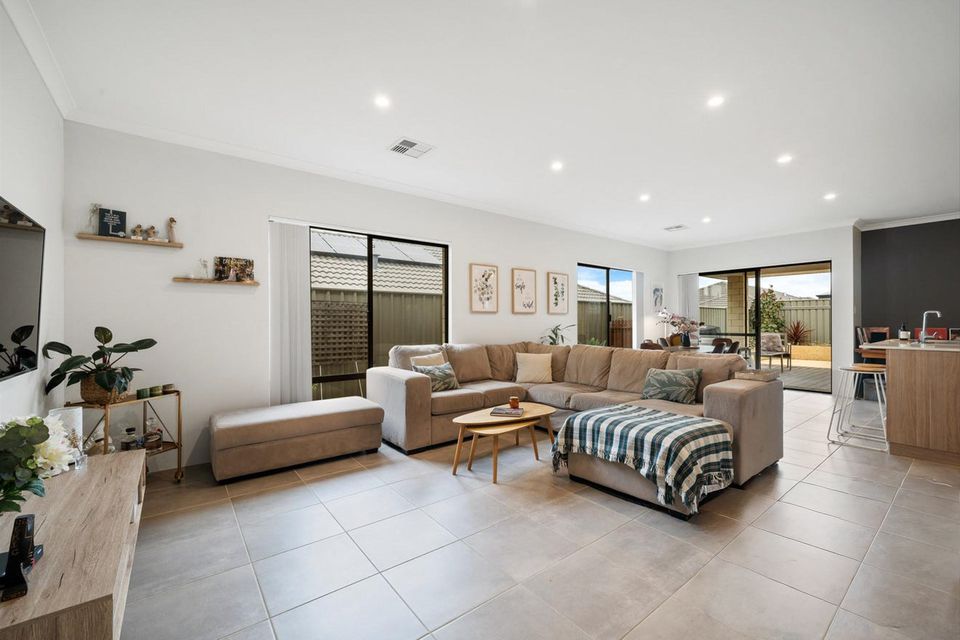 87 Portobello Parade, Wellard