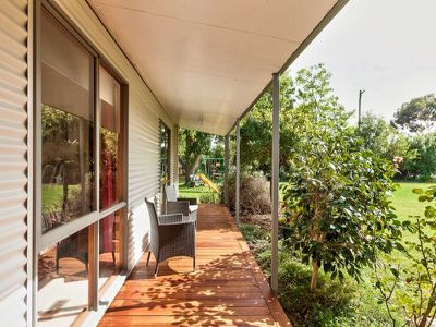 108 Victoria Street, Howlong