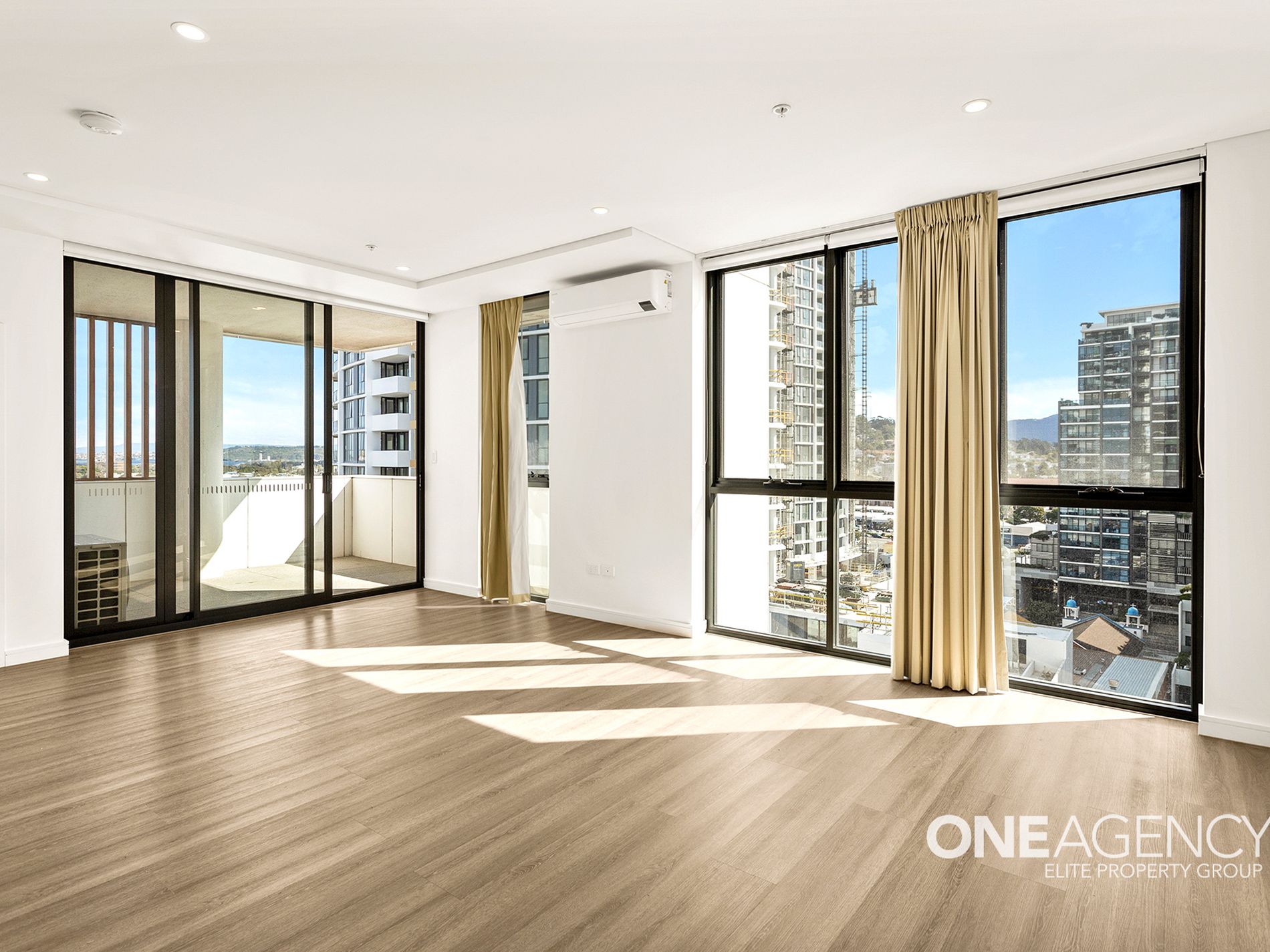 1001 / 35 Kenny Street, Wollongong