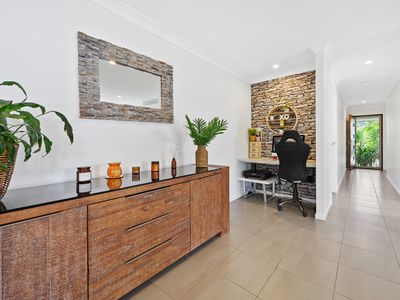27 Arondel Circuit, Upper Coomera