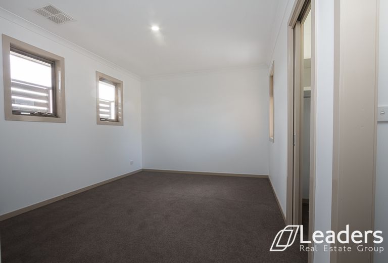 1 / 306 BLACKBURN ROAD, Glen Waverley