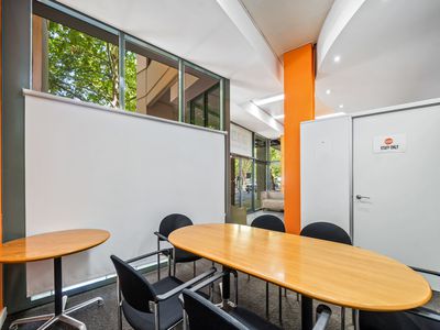 1 / 110 Mounts Bay Road, Perth