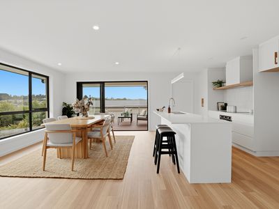 2 / 5 Bond Street, Kings Meadows