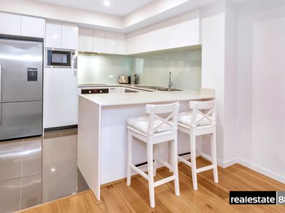 59 / 172 Railway Parade, West Leederville