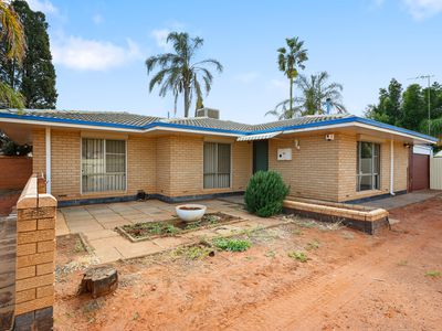 13 Moss Street, South Kalgoorlie