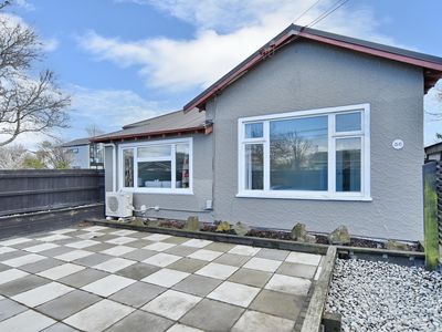 36 Hopkins Street, Woolston