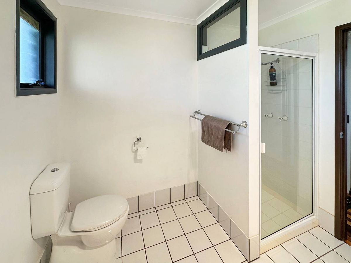 49 Forrester, Malanda