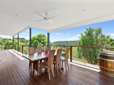 8 Main St, Montville