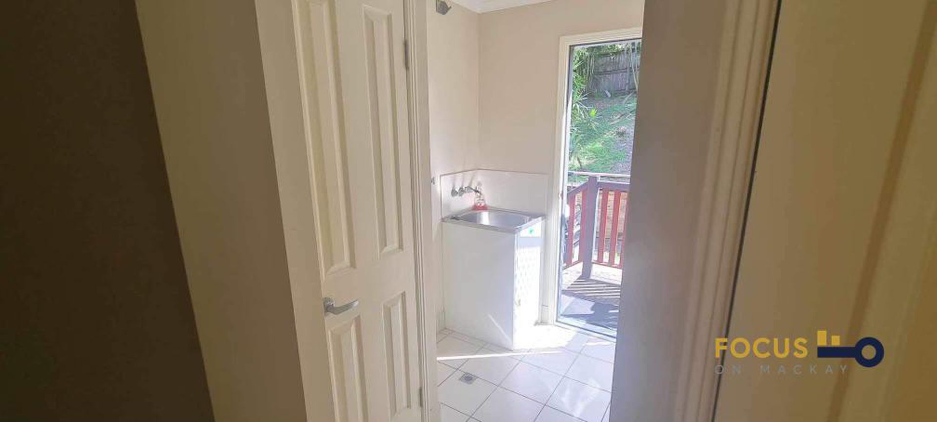 93 West Street, Sarina