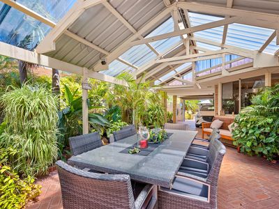 10 Somerville Drive, College Grove