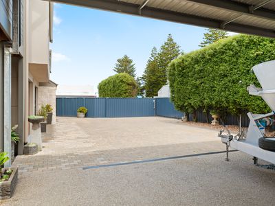 3 & 3A  Beach Road , Beachport