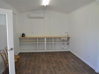 97 York St, Forbes
