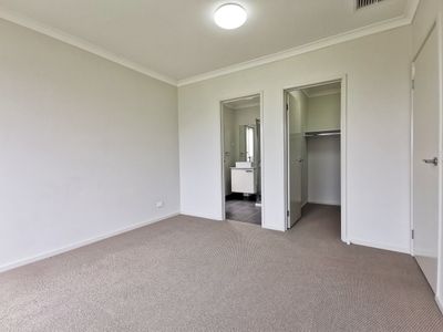 14 Beehive Drive, Williams Landing