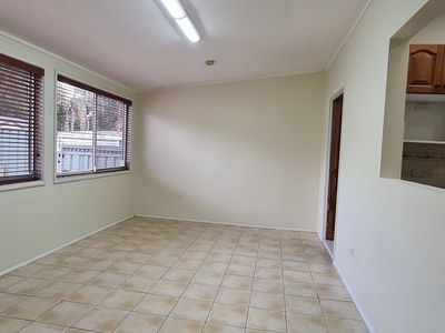 10 Essington Street, Wentworthville