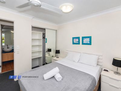 34 / 20 Anne Avenue, Broadbeach