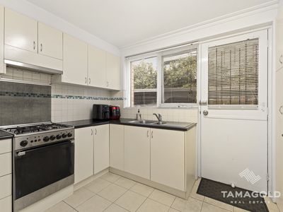 6 / 995 Burke Road, Camberwell