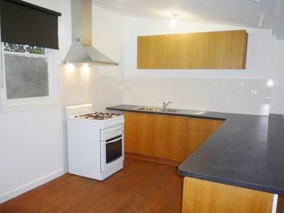 7 Thomas Street, Geelong West