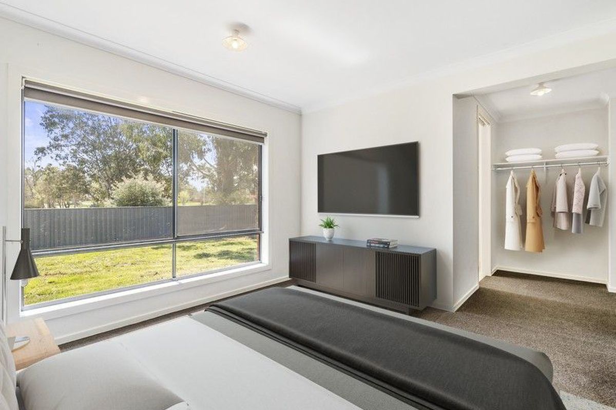 2 Peak Court, Mansfield