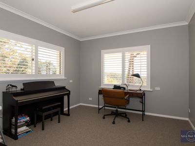 175 Peace Street, Shadforth