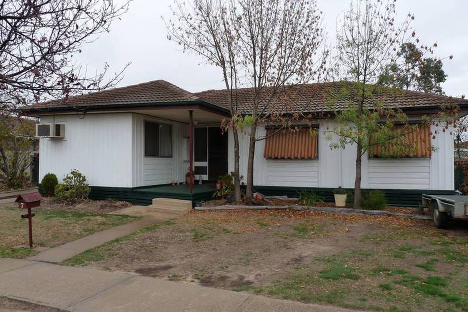 13 Forsyth Avenue, Horsham