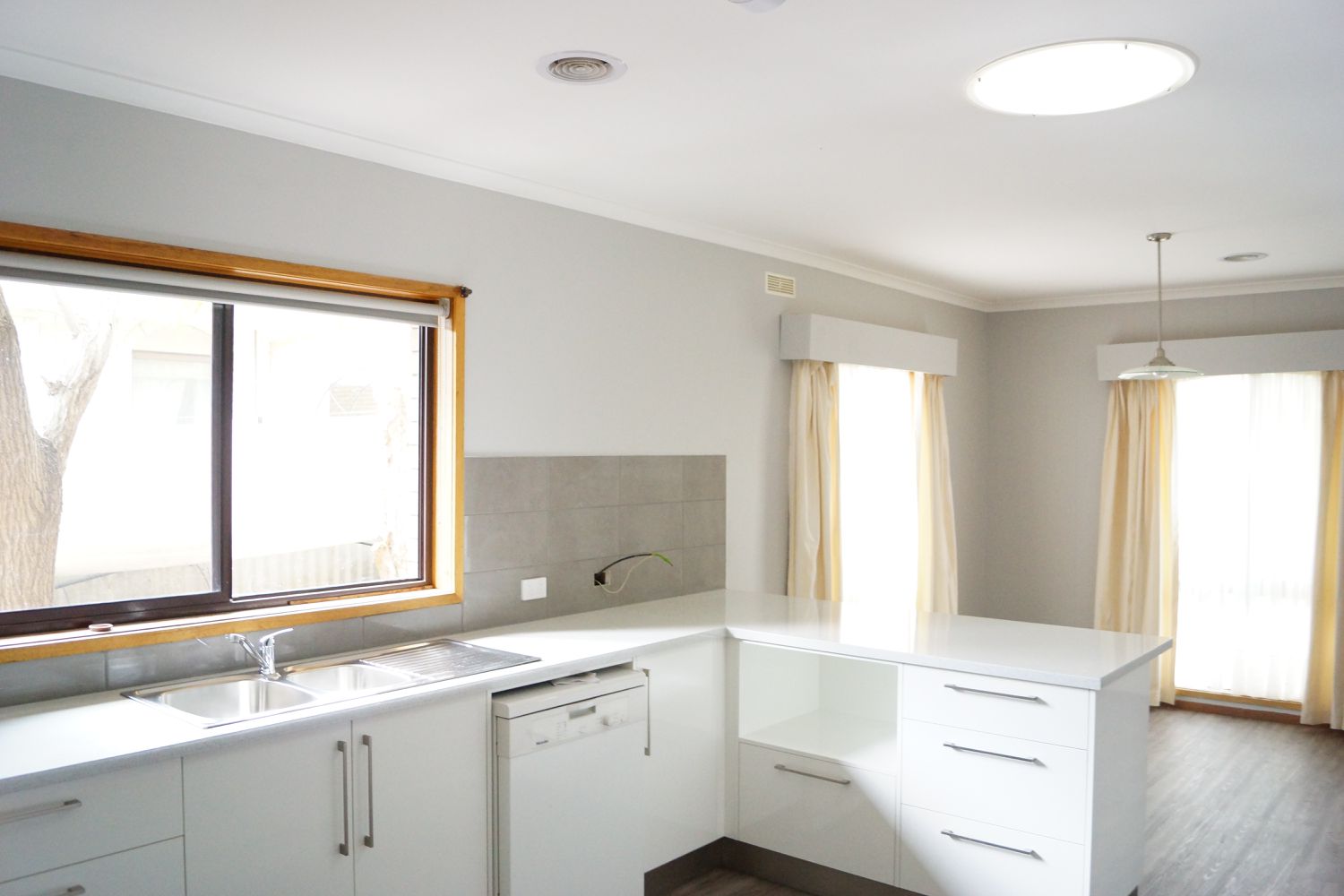4 Drummond Street, Horsham