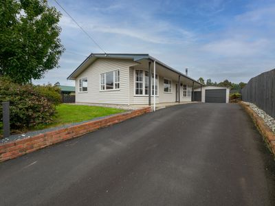 27 Clariton Avenue, Green Island