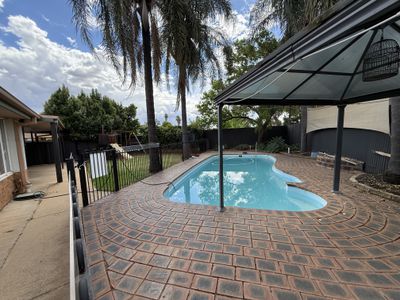 27 Chilvers Place, Griffith