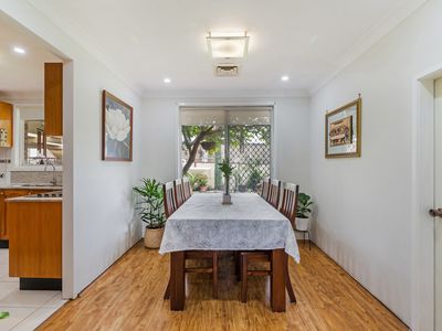 7 Dawn Close, Lurnea