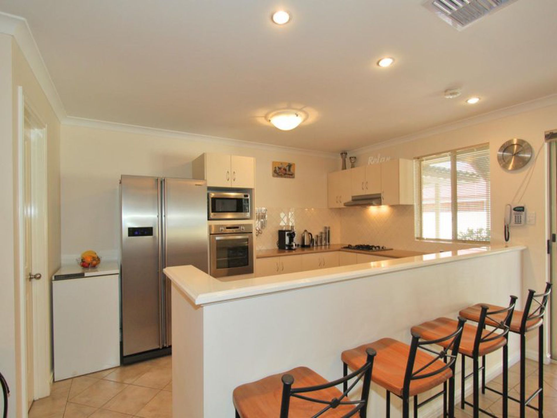 17 Vitali Crescent, Somerville