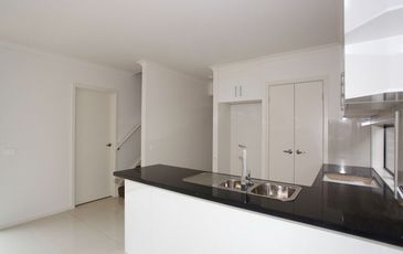 2-4 Edinburgh Drive, Beaconsfield
