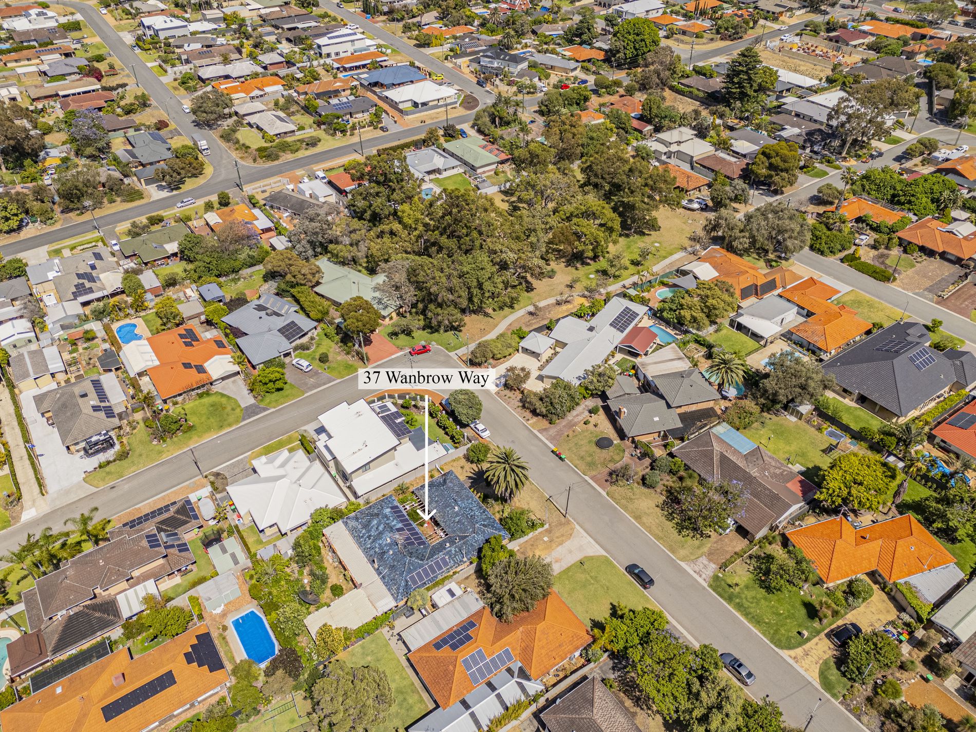 37 Wanbrow Way, Duncraig