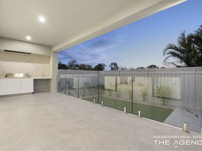 7B Monkhouse Way, Hillarys