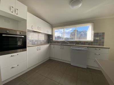 52 Cowper, Braidwood