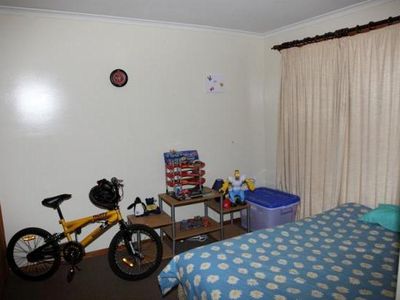 23 Bank street, Avenel