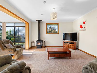 16 Lockett Street, Wynyard