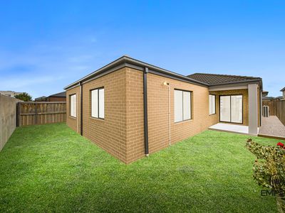 12 Favero Street, Clyde North