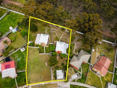 16 & 18 Kitchener Crescent , Seymour