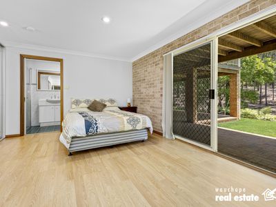 77 Albert Street, Kendall