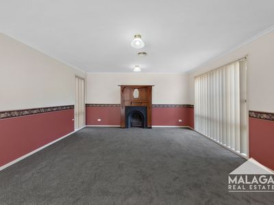 82 Brindalee Way, Hillside