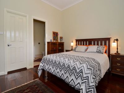 101 Lyall Street, Lamington