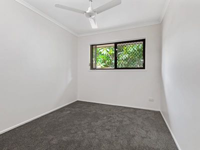 24 Toufik Street, Rochedale South