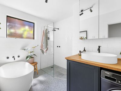 2 / 70 Droop Street, Footscray