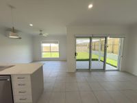 16 Barbeth Road, Greenbank