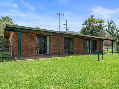 6 Wonnangatta Avenue, Tawonga South