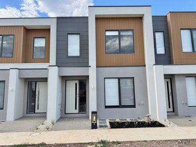 3 Pigment Drive, Mambourin