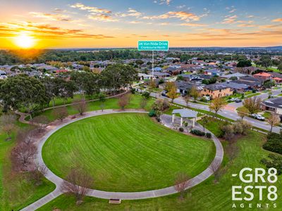 24 Von Nida Drive, Cranbourne North