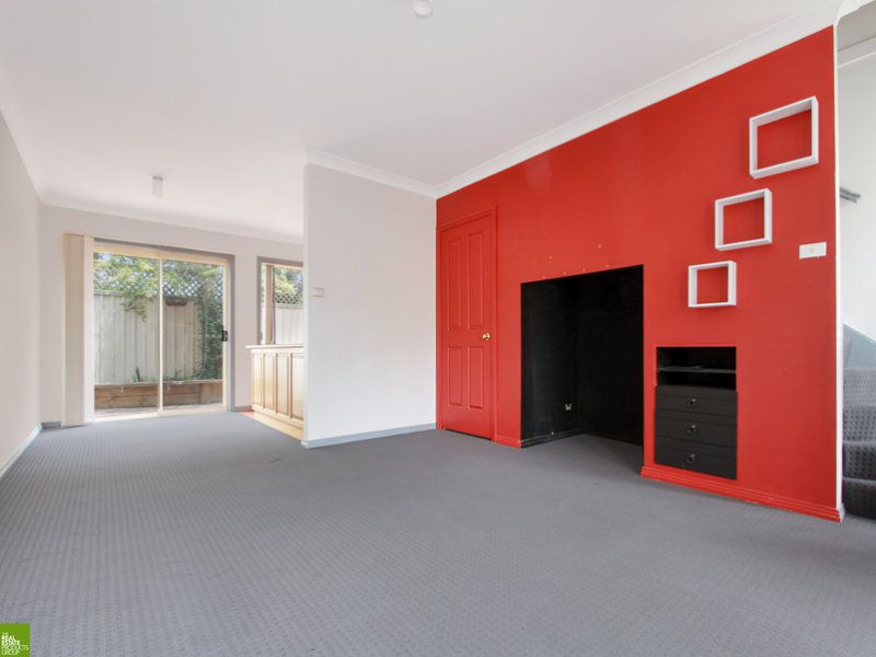 3 / 8A Balgownie Road, Fairy Meadow